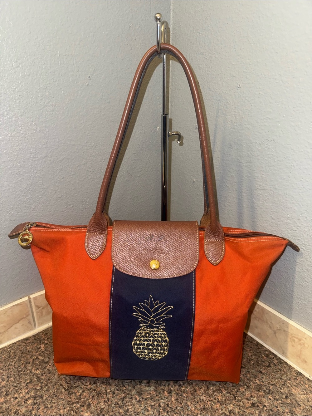 Longchamp “Custom My Pliage” Embroidered Pineapple Tote Bag ✅authentic